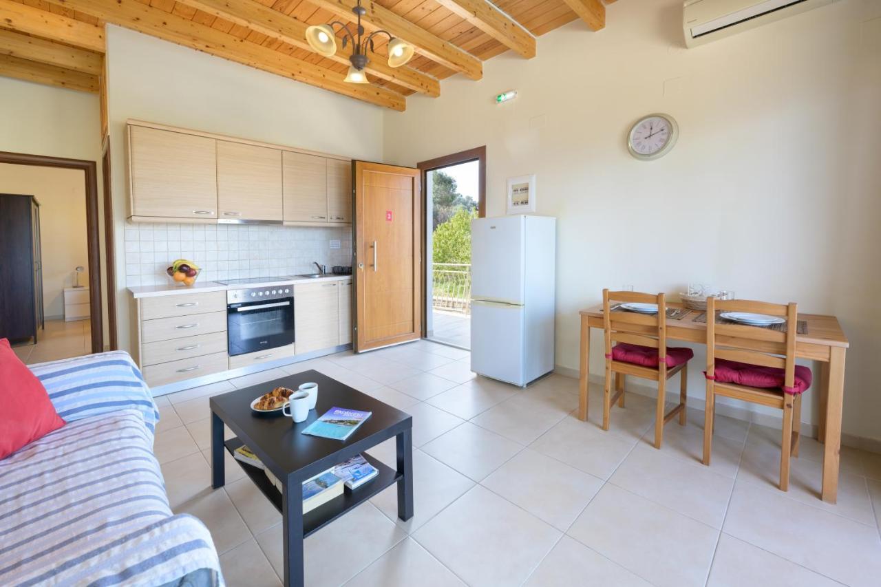 Pangolas Apartments Paxos Longós 외부 사진