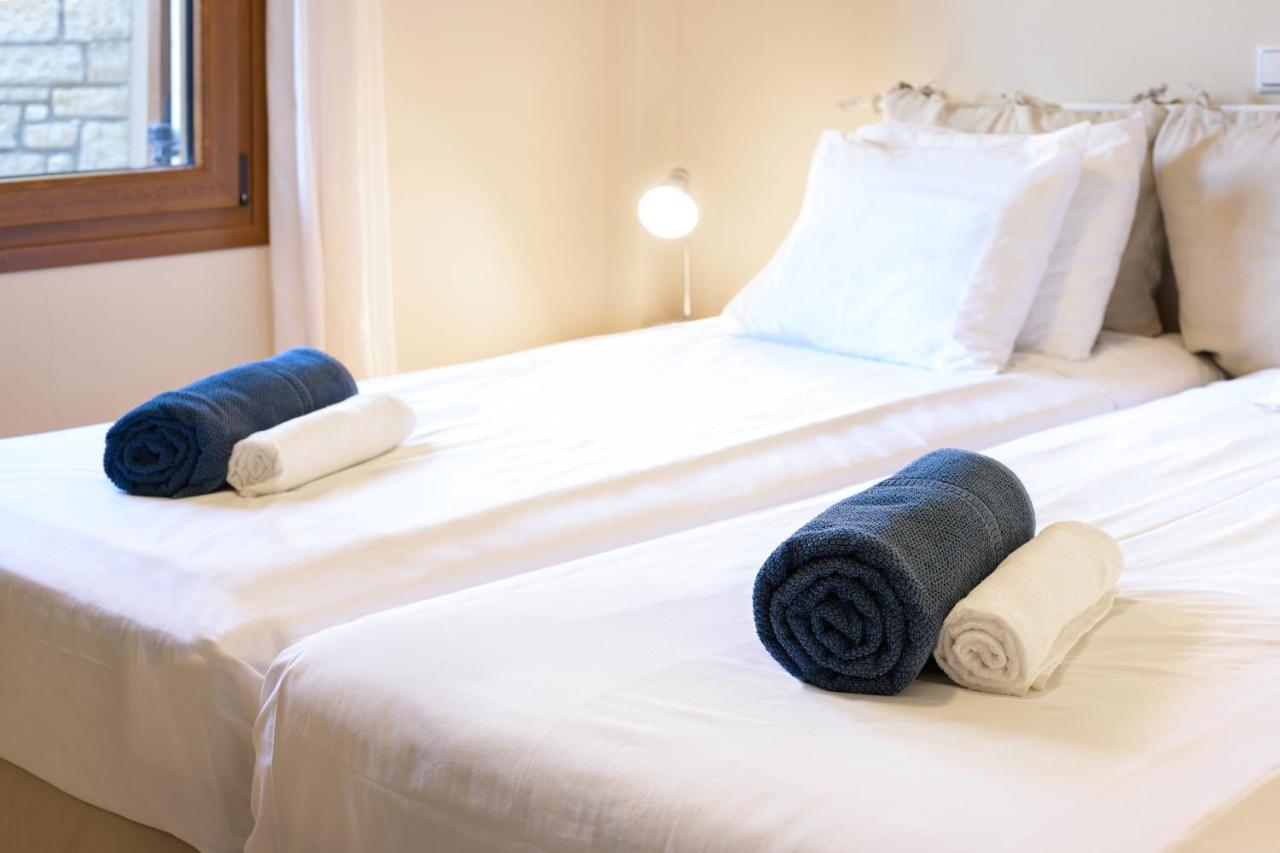 Pangolas Apartments Paxos Longós 외부 사진