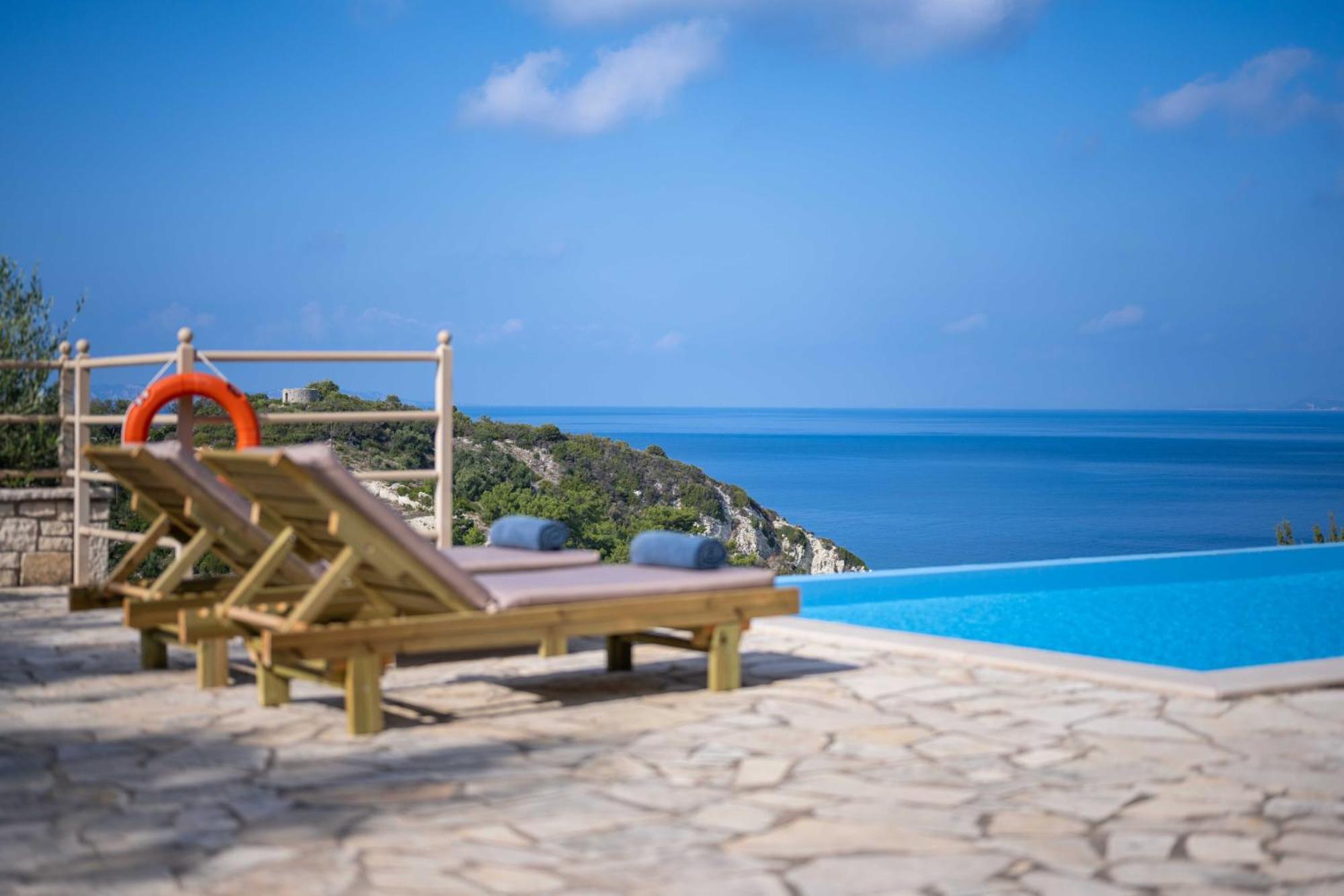 Pangolas Apartments Paxos Longós 외부 사진